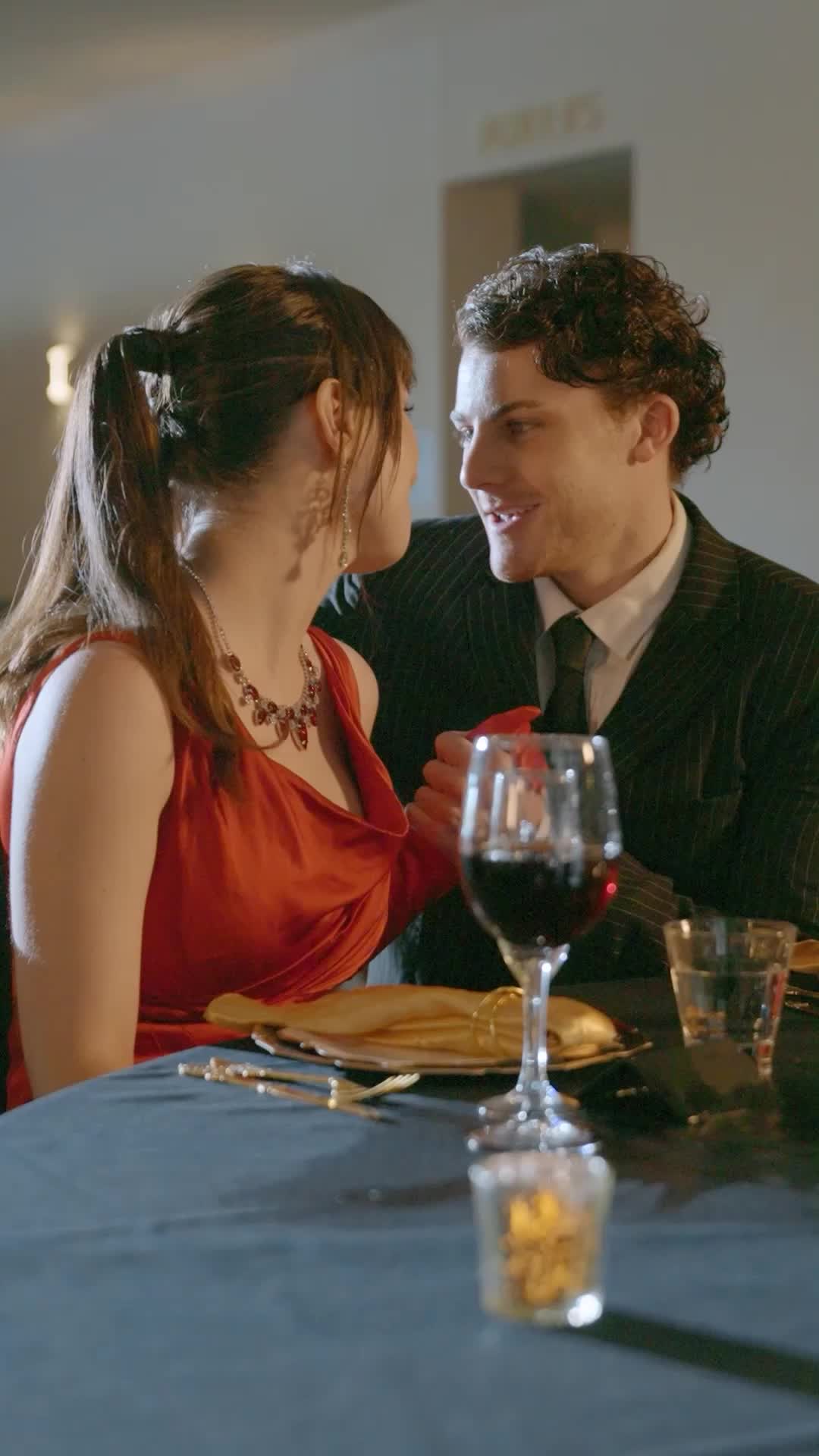 Folge 17 - Die Millionärserbin: Schutz und Liebe des Chefs